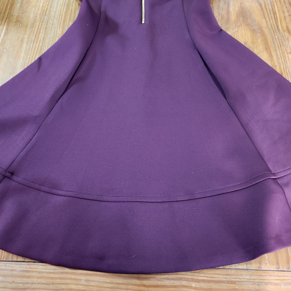 DKNY Burgundy Scuba Dress 6 NWT Short Sleeve Pockets A-Line Knee Length Gold Zip - Picture 3 of 16